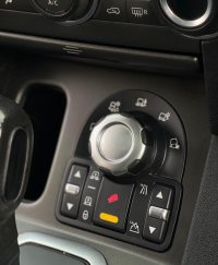 LAND ROVER DISCOVERY 4