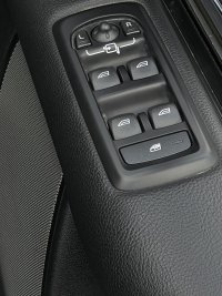 LAND ROVER DISCOVERY 4