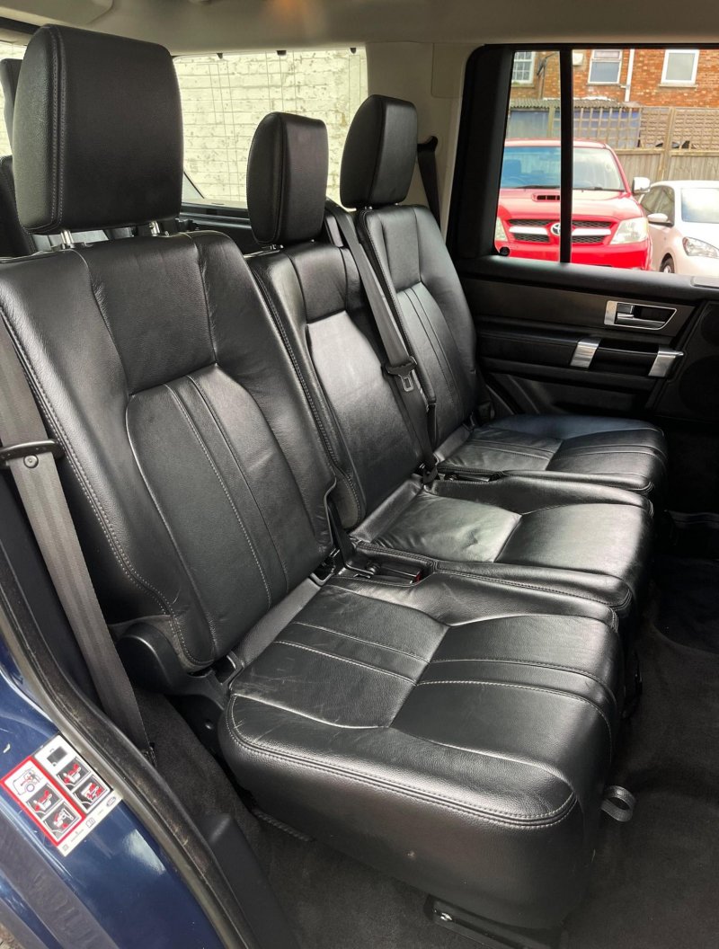 LAND ROVER DISCOVERY 4