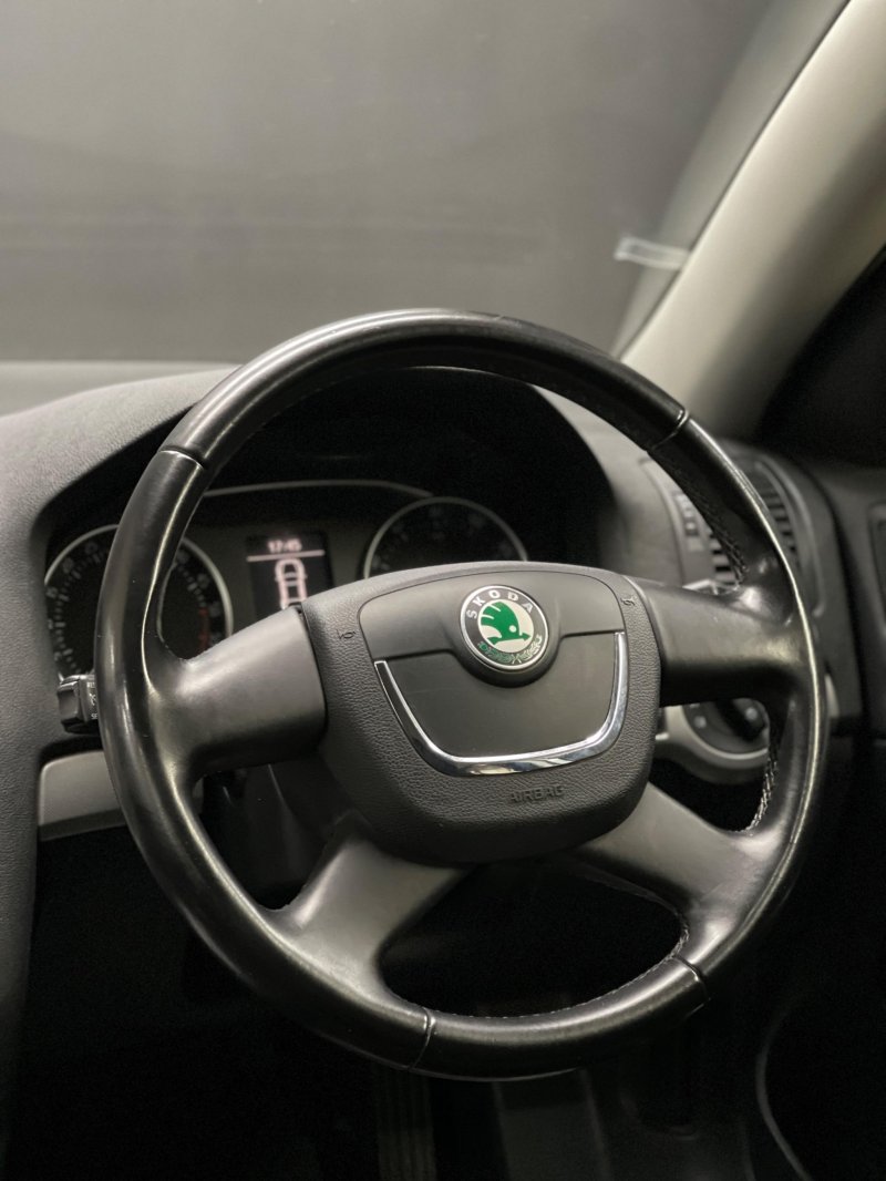 SKODA OCTAVIA