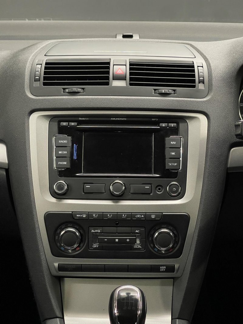 SKODA OCTAVIA