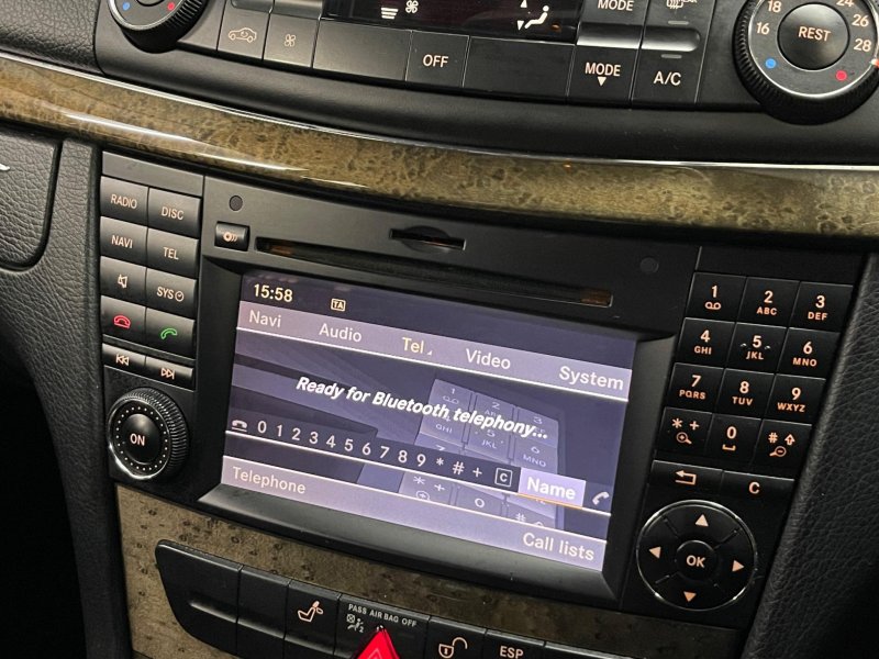 MERCEDES-BENZ E CLASS