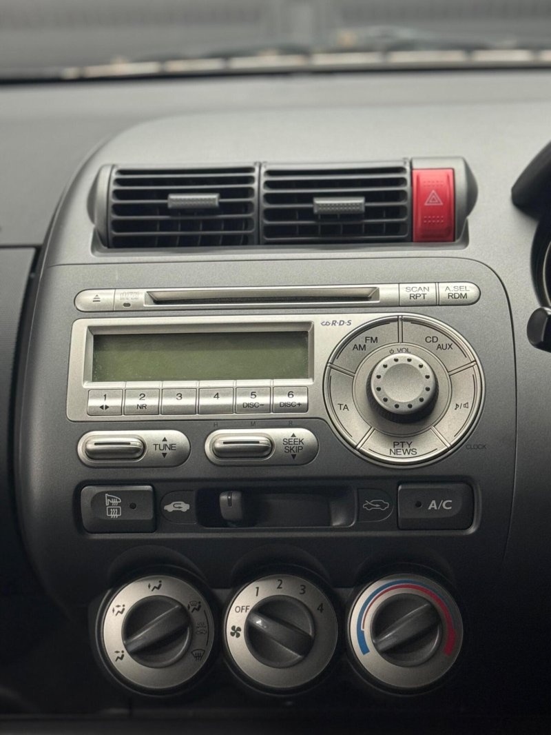 HONDA JAZZ