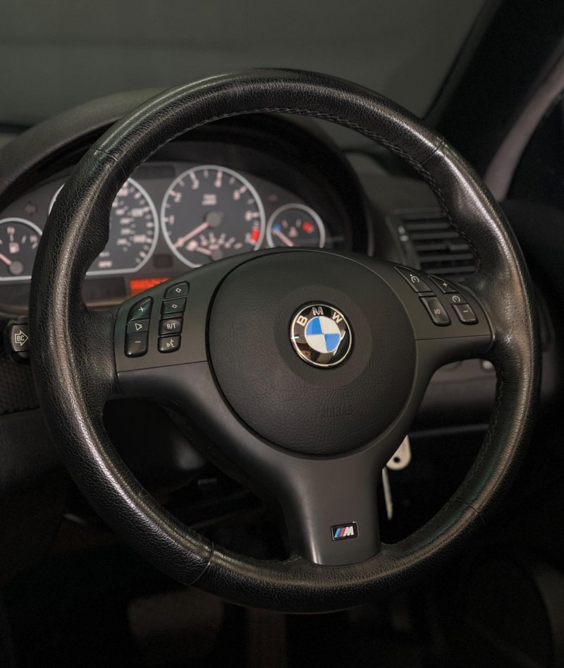 BMW 3 SERIES