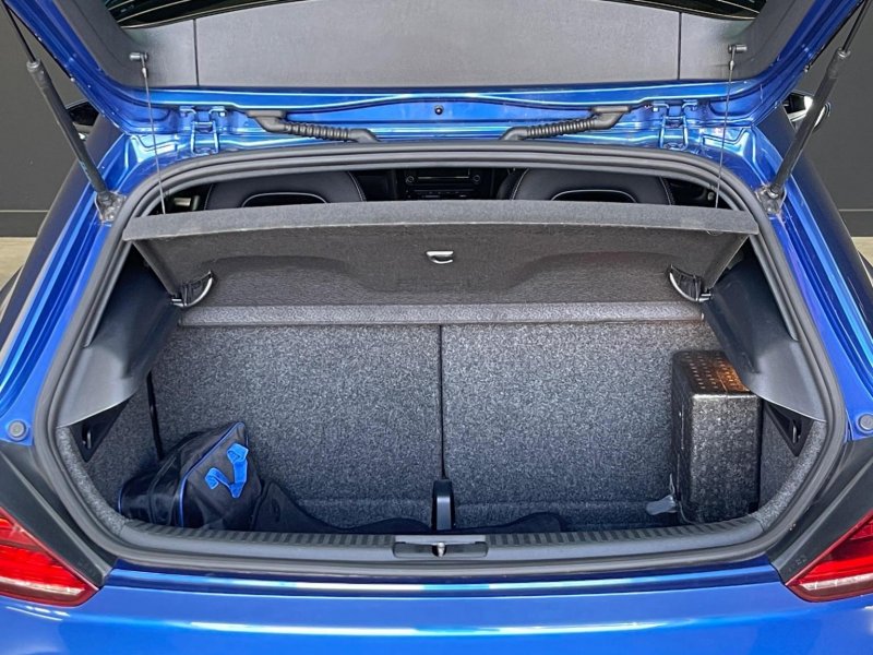 VOLKSWAGEN SCIROCCO